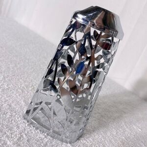 5/$35 Silver Tone Metal Leaf Pattern Soap Dispenser Cover